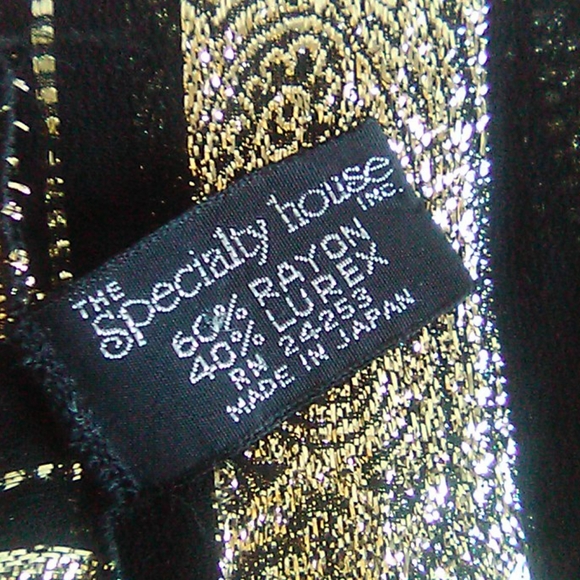 2 SCARVES - Picture 6 of 7